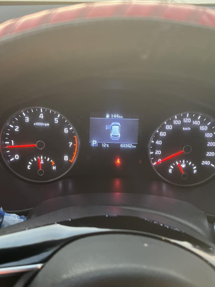 للبيع كيا سبورتج موديل ٢٠٢٠
كشنات جلد 
داخل حمصي
شاشه نضام كار بلاي واندرويد
دبل سويج
نضام ملاحه نفكيشن
كامره خلفييه وحساسات اماميه وخلفيه
تحكمات ستيرن مع تثبيت السرعه و ٣ انضمه قياده
السياره جديده جدا على وضع الشركه كفاله عامه من الصبغ والبارد 
السونار موجود بلمنشور
السعر ٢١٠ ورقه
***********
