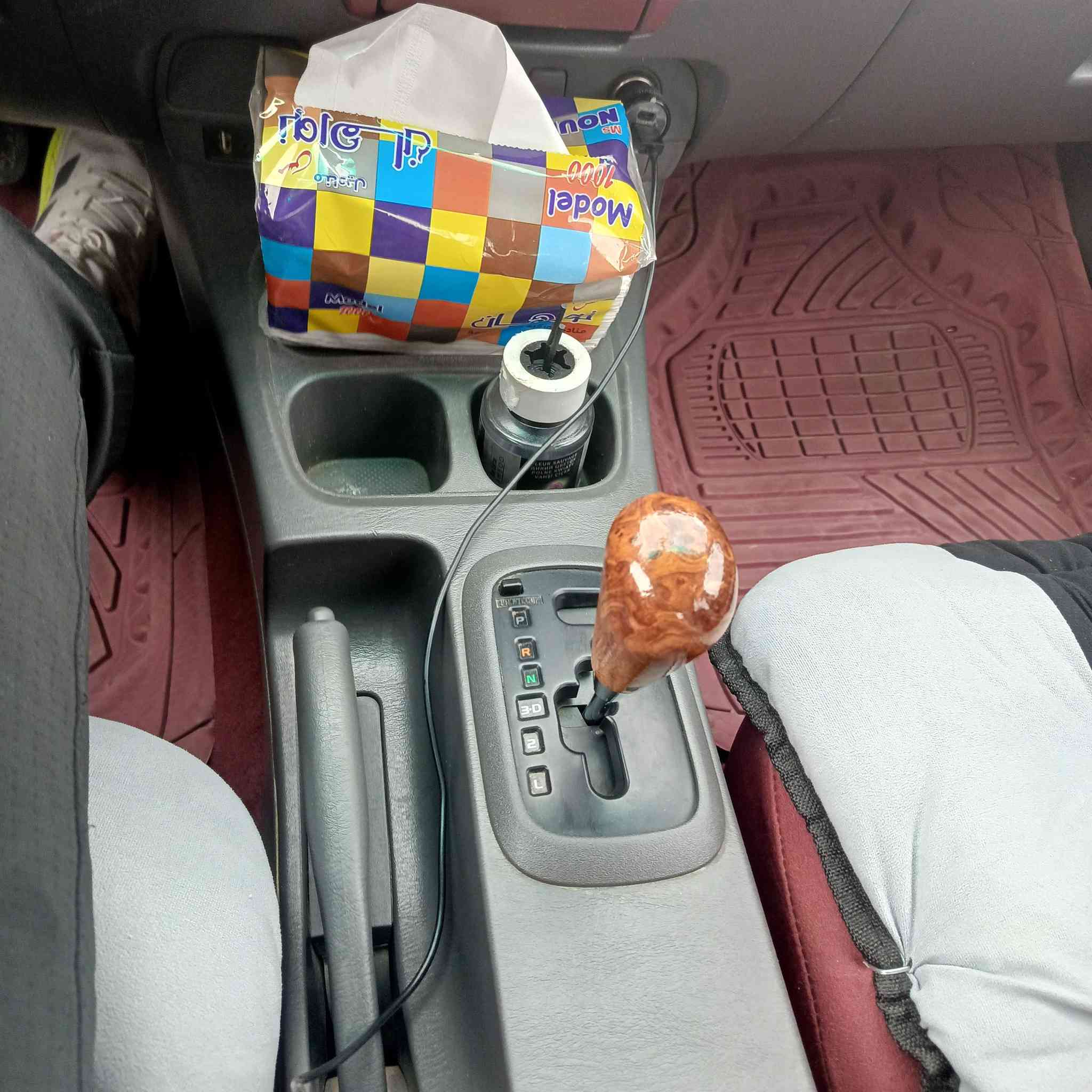 السلام عليكم تيوتا هيلوكس موديل 14كويتي شاصي 19رقم بغداد دولي سياره جديده لوك بلكارتون ماشيه ١١٢بيه بارد جدآ بصيط وتكحيل جدا بصيط السعر ٢٤٠مكاني صلاح الدين ‏‪***********‬‏
