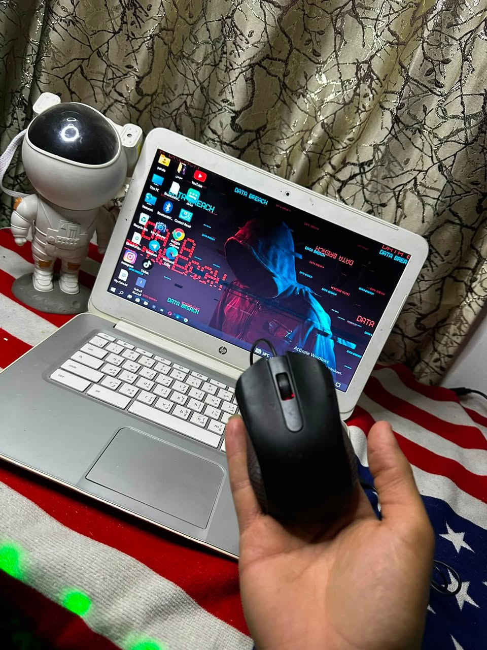 لابتوب hp
حجم 14
ذاكره 16
رام 4
سعر 90 وبي مجان حك جيه 
خاص موجود رقم (***********)
