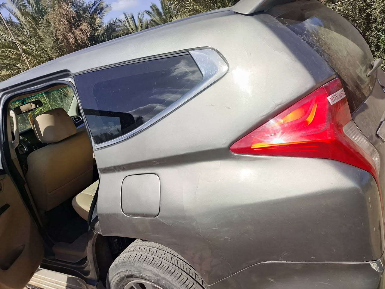 سلام عليكم  بيع او مراوس بكورلة هايبرد وكلشي بسعرة
باجيرو سبورت خليجي 2016 مصبوغة حزام اثر بطش فقط رقم اربيل دولي باسمي هزة وفحص وبراد جدد
حادثهة جاملغ خلفي جهة سايق والتكم جهة سايق فقط من الخارج معجون اثر شخوط خباثة 
بدون دواخل + دوسة خلفية عكس سايق بيهة تصليح ومعجون  مكينة 6 سلندر 3000
تبريد3 قطع
7راكب 
بصمة تحكمات كامرة خلفية دوارة شاشة لمس وحساسات خلفية وجوانب 
مكينة كير تبريد حدادية ولغود وشواصي وقمارة مكفولات كفالة عامة 
الكشر فقط صبغ حزام رش اثر بطش
سعرهة 147
مكاني بغداد زعفرانية
*********** واتس او اتصال
ملاحظة حاليا سيارة بيهة طخة خفيفة بجاملغ الخلفي ومصلحة بس بعدني مصابغهة
سيارة صبغتهة بيهة ملاحظات تحتاج ترتيب او اعادة صبغ حزام
