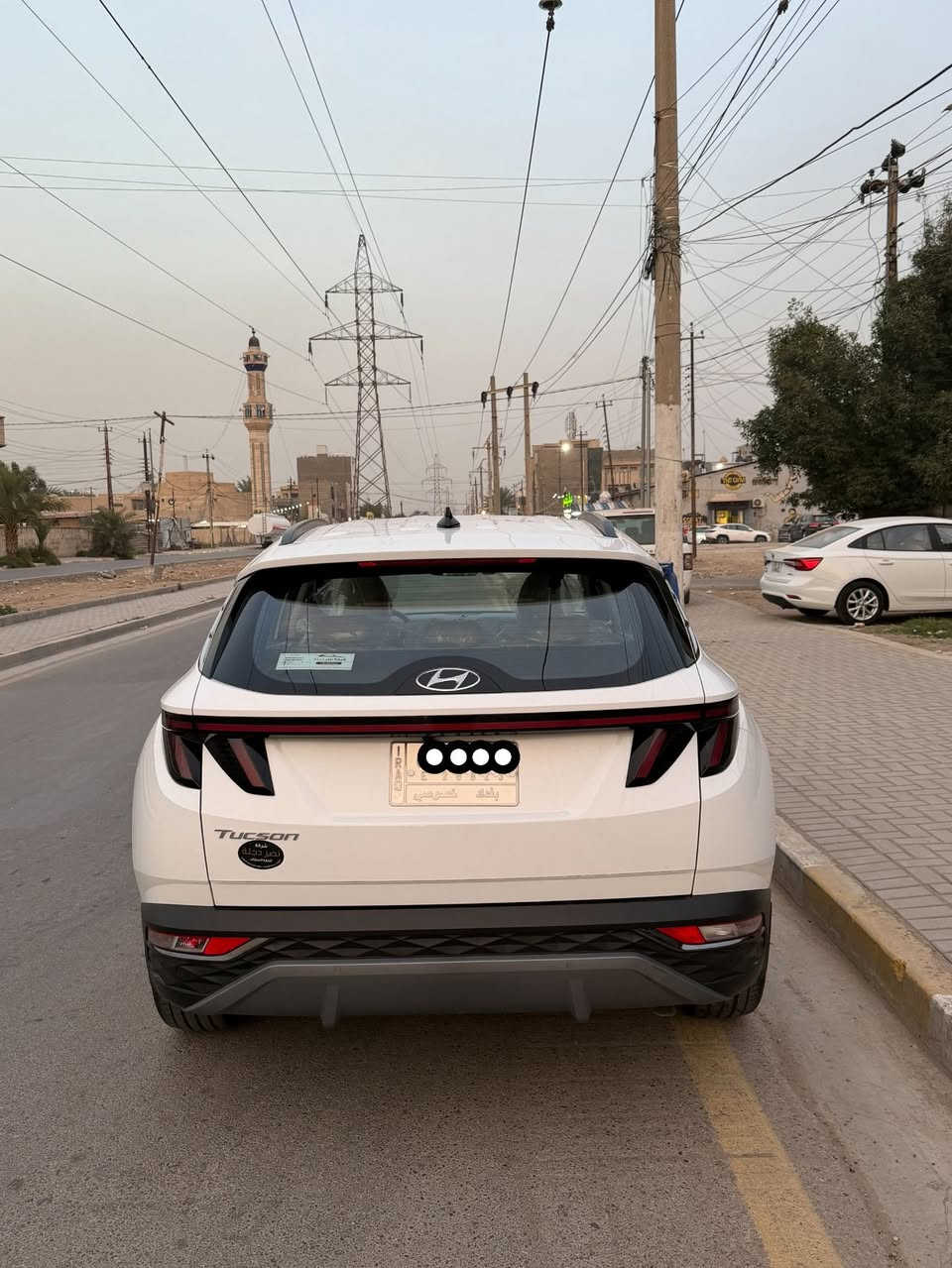 السلام عليكم 
توسان 2024
خليجيه ماشيه 22كيلو
داخل مواصفات عاديه نص فول 
السعر 217$ وبيها مجال 
مكانه بغداد 
***********
