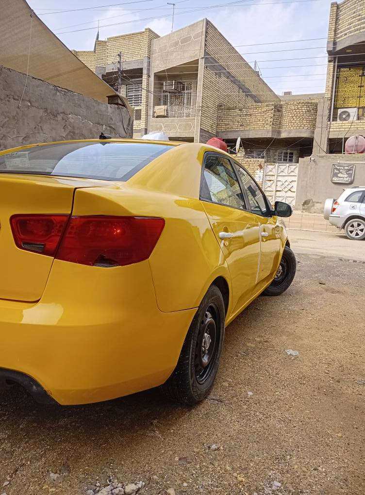 كيا فورتي موديل ١٢ وارد أمريكي بيهه جاملغ وبنيد  بل عراق باب مبدل خلفي وره سايق  سياره مكينه وكير مكفولات تبريد شغال صدر جديد  تخم تاير   رقم بغداد مشروع وطني سنويه ٢٨ سعر  ٦٩ مكان سياره بغداد تحويل مباشر  حجم مكينه ٢٠٠٠ دوش *********** بغداد, العراق
