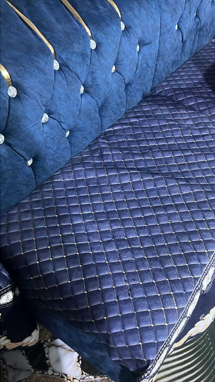 السلام وعليكم اغراض بيت للبيع جدد نضيفاات التواصل خاص


**إذا كنت صاحب هذا الإعلان وتريد حذفه لأي سبب، رجاءا أرسل رسالة إلى الدعم الفني**