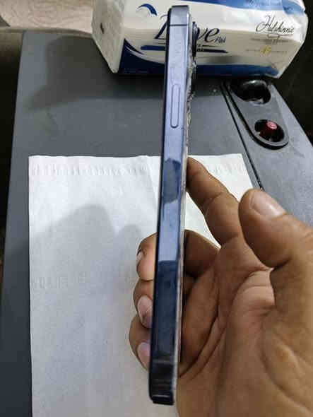 السلام عليكم ايفون 13 برو ماكس ذاكره 256 مبدل شاشه اصليه وبطاريه اصليه وضهره مكسور للبيع سعره 450 مكاني بغداد الزعفرانيه ***********
