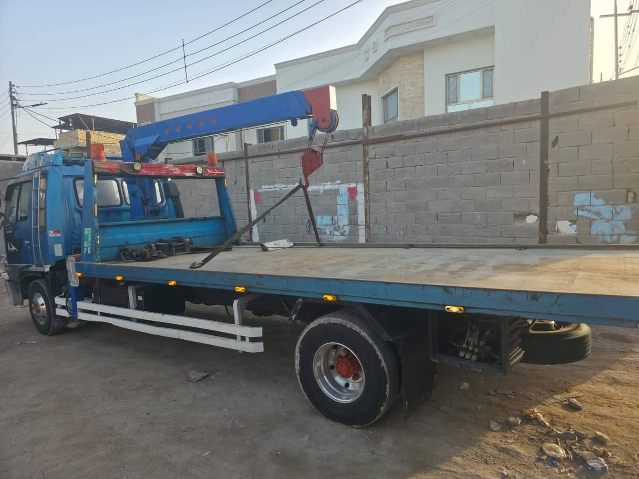 سلام عليكم طيره محدثه انكر
موديل ١٩٩١
سنويه جديده رقم نكليزي بصره بسمي
مكينه ٧٠ كفاله
شاصي كفاله
بدي كفاله 
جاهزه 
كرين تادانا ٢ سلايت ٣ طن وا ٤٠٠ غير مكفول
سعر سياره ٢٠٠ ورقه وبيهه مجال الطيبين عنوان البصره ابو الخصيب ستفسار ***********
غير متواجد على الفيس
