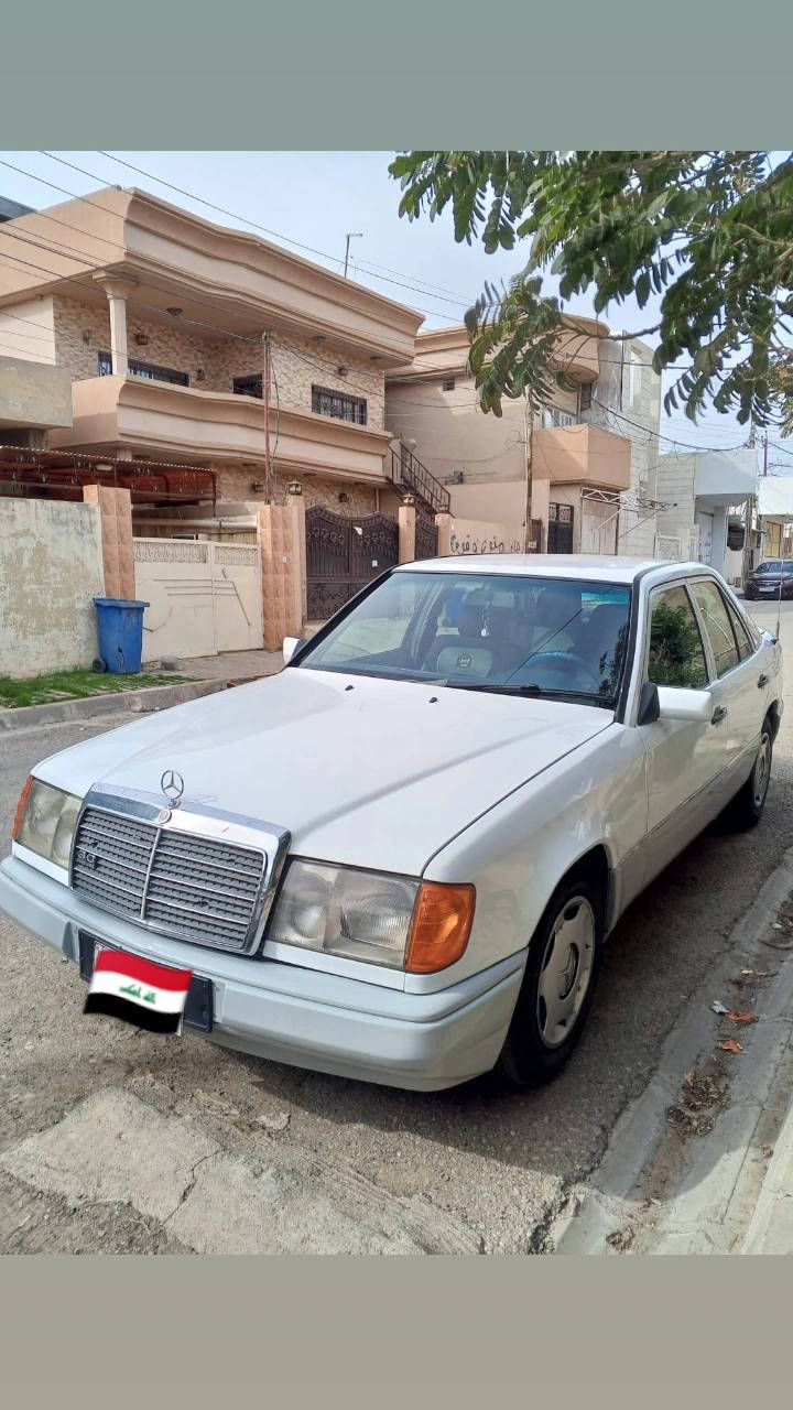 سلام عليكم
مرسيدس E300 للبيع
رقم كركوك 

محرك 3000 بطه 

موديل 88 محدثه للموديل 91 

سنوية بأسمنا لغاية 2027 + دفتر بانزين موجودة 

فقط حزام صبغ 

بشرط 

سعر 66 وبيها مجال 

شراي يتصل على هذا رقم 

***********
