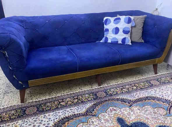 تخم ٧ نفرات ب٧٥ الف العنوان بغداد البياع حي الرسالة الثالثة
***********
