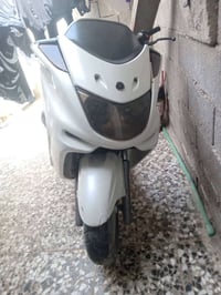 دبل رون نكر سلف وشغالة  (بدون أوراق) السعر 250 الف  هاذ رقمي 077288755...