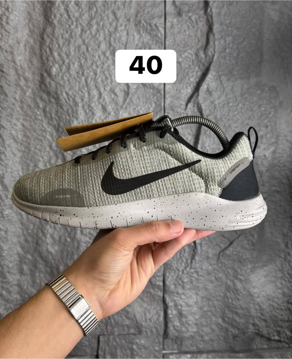 احذيه وكاله جديد اصلي 
بغداد الدوره حي الصحه 
***********
واتساب موجود
