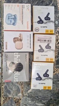 سماعات • كميات متوفرة • تواصل خاص