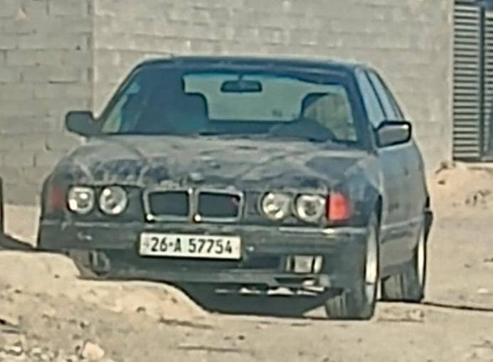 السلام عليكم
BMW

موديل ١٩٩١

محرك وگير جدد 

فتحه سقف 

رقم صلاح الدين باسمي تحويل مباشر 

تبريد ويه لسويج واتربم وجوينات بنكه مال صقر سعرها ١٢٠ الف شديتها انسه حماوه 

حماوتها ويه التبريد جوه النص منضومه المي كامله 

منضومه بانزين كامله ترايك وين ماتريد صدرها نص عمره 

السياره ابلاديه دگه جاكوج مابيها 

السعر ٣٥ وبيها مجال مكاني الانبار الكرمه 
او مراوس بسوناتا ٢٠٠٦ ٢٠٠٧ وانطي فرق 

***********

***********
