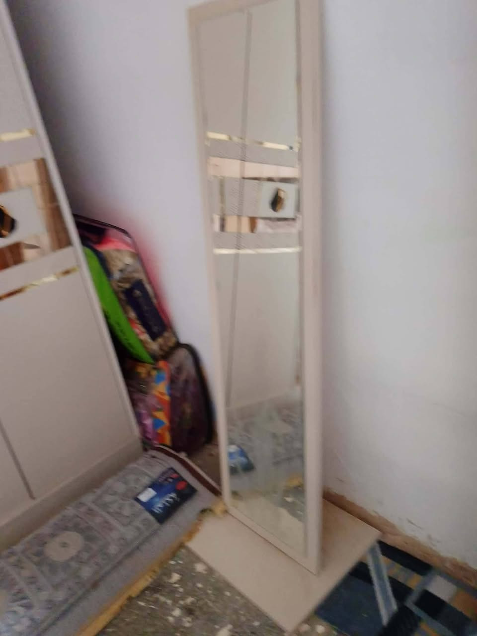 غرفة نوم للبيع 8قطع بعدها جديدة مكان ديوانية لحمزة لشرقي سعر 600وبيها مجال


**إذا كنت صاحب هذا الإعلان وتريد حذفه لأي سبب، رجاءا أرسل رسالة إلى الدعم الفني**