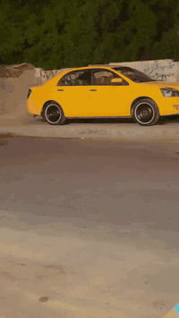 سلام عليكم جيلي موبل ٢٠١٣ اوتماتيك مكينه ١٨٠٠ بلادي عليه منضومه غاز السياره كمله من كلشي فقط بدايت هاف بل نمره ٥السعر ٥٥ ورقه ماشيه ١٣٧ مشي حقيقي 
الاتصال ***********
