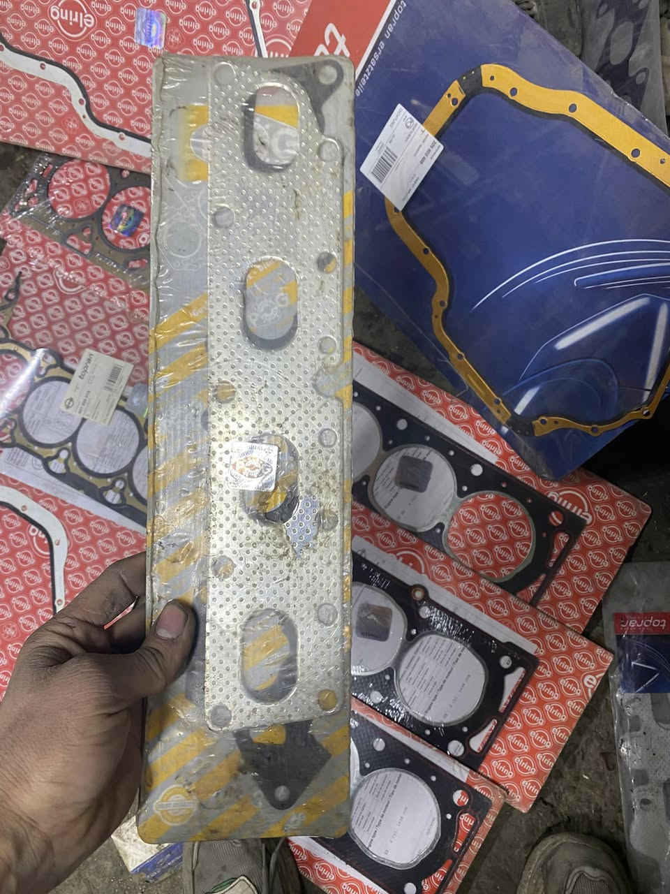 سلام عليكم حبايب كلبي @إشارةالبياع الحي الصناعي
توفر بعض انواع اغراض التجفيت اوبل فقط فقط 
***********
