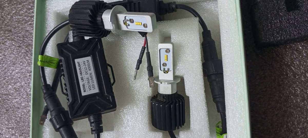 سليماني قضا بازيان....كى ويستى بارةسمى بكرى بؤم بنيرى سعرى بى اليم لةغزمةتام يان تةلةفؤنم بؤ بكة ***********...*********** السليمانية, العراق
