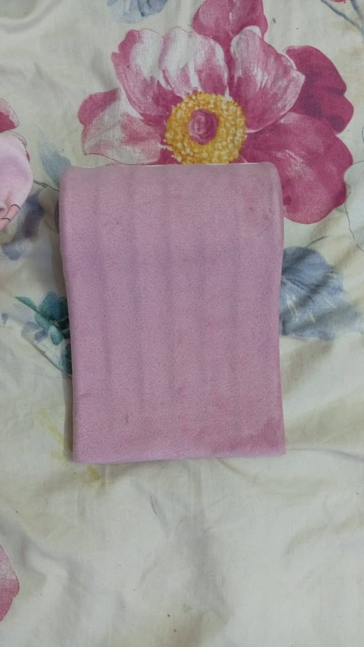 جديدات غير مستخدمات لبيع
عارضه قلاده أو سكارف سعرها ١٠ آلاف
عارضه طقم كامل ب ٦ آلاف 
عارضه سوار حلقي ب ١٠ آلاف
عارضه سوار زنجيلي ١٠ آلاف
طبعا نوعهم قذيفه ناعم الملمس كلش حلوات شويه ثقيله يعني مو كارتون
💞🌷💐 
((درزن)) علب محابس ملمس ناعم قذيفه السعر ١٢ الف
درزن علب ساعات ملمس جلد ممتاز السعر ٢٥ الف
درزن علب اساور ملمس جلد ممتاز السعر ٢٥
جديدات غير مستخدمات ♥️


**إذا كنت صاحب هذا الإعلان وتريد حذفه لأي سبب، رجاءا أرسل رسالة إلى الدعم الفني**