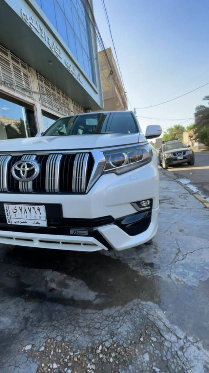 تيوتا لاندكروز برادو 2022  T.X.S ساز
سياره فول الفول سبعينيه
ماشيه 53 الف
بصمه 
فتحه 
تبريد 3 قطعه
ثلاجه 
جلد
مكينه 4000
تحكمات ستيرن 
5 ويل كب
شاشه 
فور ويل 
زراك 
زنون 
مري شفط 
اشاير مري
2 كرسي كهرباء
كامره
حساس خلفي
حساس امامي
بعد بيه هواي موصفات
رقم بغداد
تحويل مباشر
مكاني نجف
لسعر 455$
***********
***********
