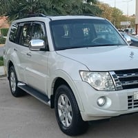 بايجيرو موديل 2014 فول موصفات كشنات جلد كهربايه حبتور السيارة جديده مك...