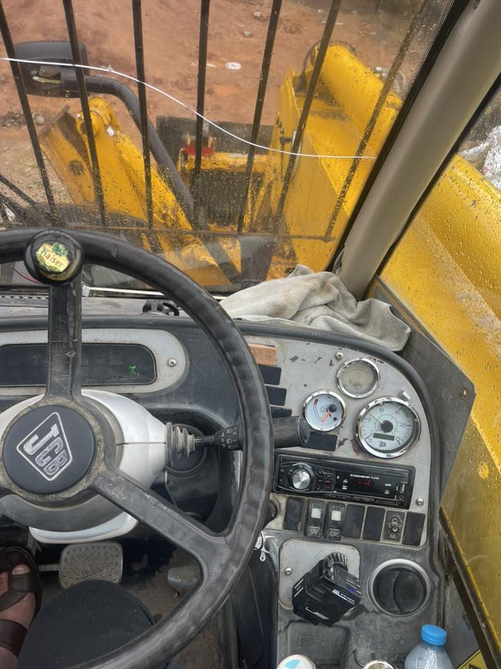 السلام عليكم رافعه شفل للبيع 2007 فوول عادي ويل 25 محرك كير ب الشرط الاستفسار اتصال على الرقم ***********
