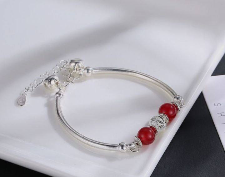 سوار وكلاده فضه ختم 925 علق بسعر وبلعافيه


**إذا كنت صاحب هذا الإعلان وتريد حذفه لأي سبب، رجاءا أرسل رسالة إلى الدعم الفني**