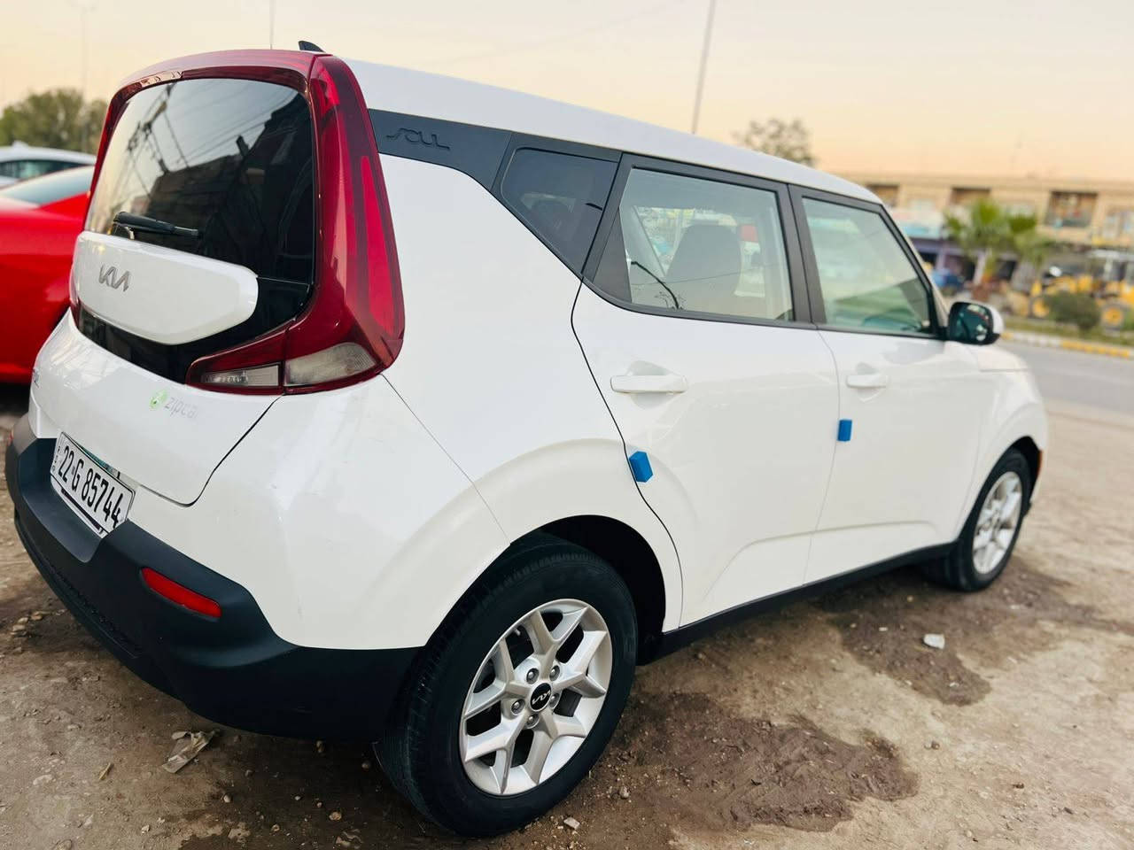 سلام عليكم صول 2022 وارد امريكي حادثه بس بنيد بدون دواخل والباقي كفاله سياره جديده مكينه2000 دوش رقم هاتف ***********
