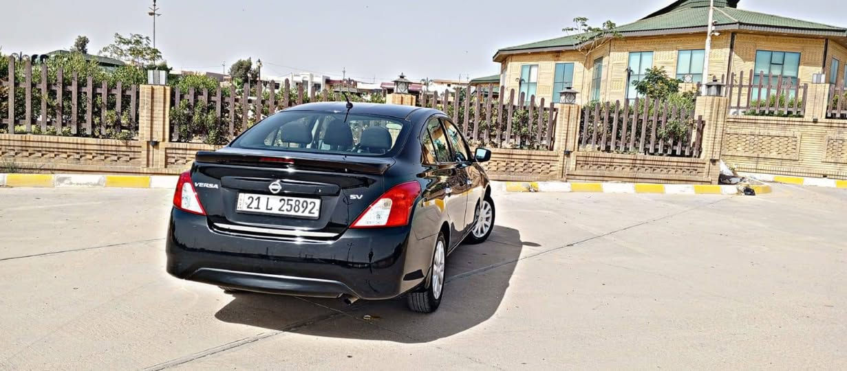 نيسان ڤيرسا 2017 مواصفات SV بونيد صبغ ماشية 83 الرقم و السنوية جديدة لغاية 2030 تخم تايرات جديد المحرك و الكثير بشرط تبريد شغال مكانها كركوك و سعرها 98 ورقة *********** كركوك, العراق
