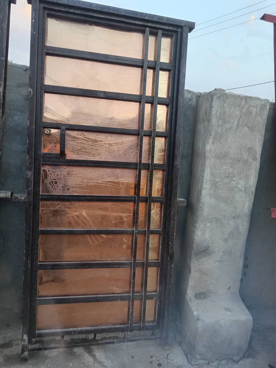 سلام عليكم
بيبان حديد ثقيل العدد 3
واحد طلاكه وربع عرض متر و 30 فقط عوزه صبغ ب 90
+بابين حديد ثقيل العرض 90 ورتفاع مترين
علا ٧٥ الواحد
ذي قار شطره ***********
محجر طول 7 متار سعره 125 وبي مجال
