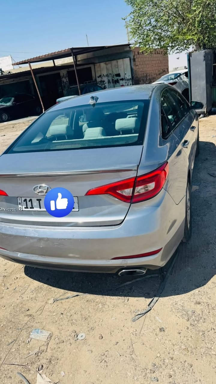 السلام عليكم / سوناتا موديل 2016 رقم بغداد الجديد سونيه ل27 السياره كلين بدون حادث تخم تاير جديد صدر جديد السياره عليه ادامه كامله  محرك معلاي گازگت يعني دير بانزين عادي موصفاته شاشه كأمره ثلاث وضعيات قياده تحكمات جهتين بلاجكتر السونار مرفق مرفق مع الصور ماشيه 100 الف شرط التحويل  العنوان الأنبار عامريه الصمود الاستفسار *********** 
*********** 
السعر 128 وبيه مجال
