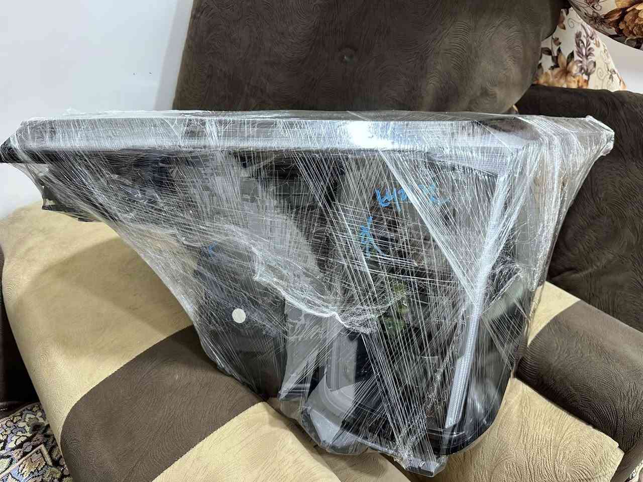 سلام عليكم

مرخصت مدير الكروب  عندي 

زوج لايتات سورنتو موديل ٢٥ جدد

شرط الفحص ابو اربع عدسات وعندي

واحد تك ابو ٣ عدسات جهت اليسره شرط 

زلغ ما مزلوغات جدد المعلومه الايتات خليجيات

اصليات الاستفسار تصل 

***********
***********@إشارة
