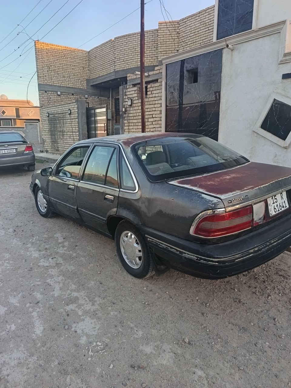 برنس للبيع سياره جاهزه من كلشي عل بلاد بعده كله شغاله من كهربايات من كلشي كير عادي مكينه وكير مكفولات  تريد وكاله عامه تريد تحويل بكيفك رقم الانبار انكليزي سنويه لل 2031 اسياره مابيه صبغ عله وضعه سعره ٢٠ وبيه مجال مكاني فلوجه تلفون *********** كورك 7505068571
