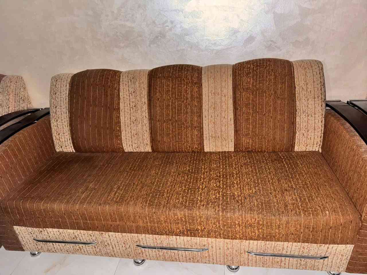 قنفات تركي باب اول تخم كامل
*********** ناصريه حي اور 
السعر ٦٠٠ وبيهن مجال
