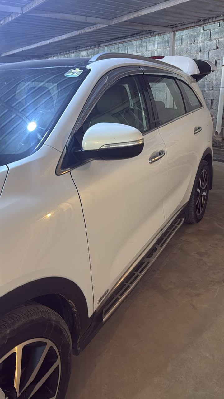 السلام سورنتو
موديل 2017 وارد خليجي 

فول مواصفات للأخير 
بانوراما 
زراكات 
بصمة 
جلد 
كشنات كهرباء 

سيارة مبدل نوزلات للمحرك 
وصوت بل سلف 

مكان// ديالى جديدة الشط 
السعر/230 وبيها مجال حك الجية 
الاتصال على الرقم//***********
@إشارة
