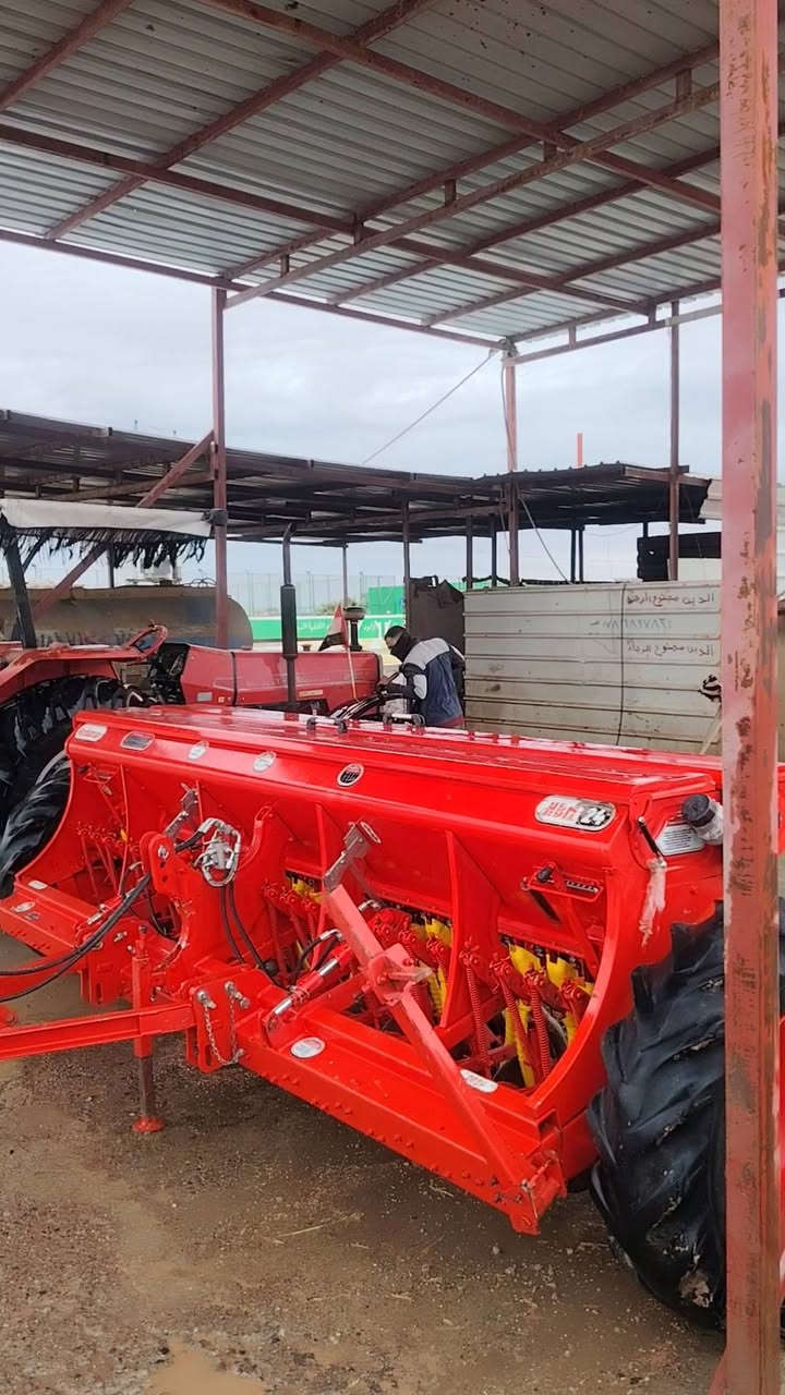 اسلام عليكم تركتر وطابعه للبيع 24 موديل طابعه و ،  تركتر  2002  تركي فلتر عدل للبيع تركتر معمر جديد بي كتاب شركه تايرات 4 جدد  السعر 210 وبيها ومجال اتصال عله رقم  ***********
