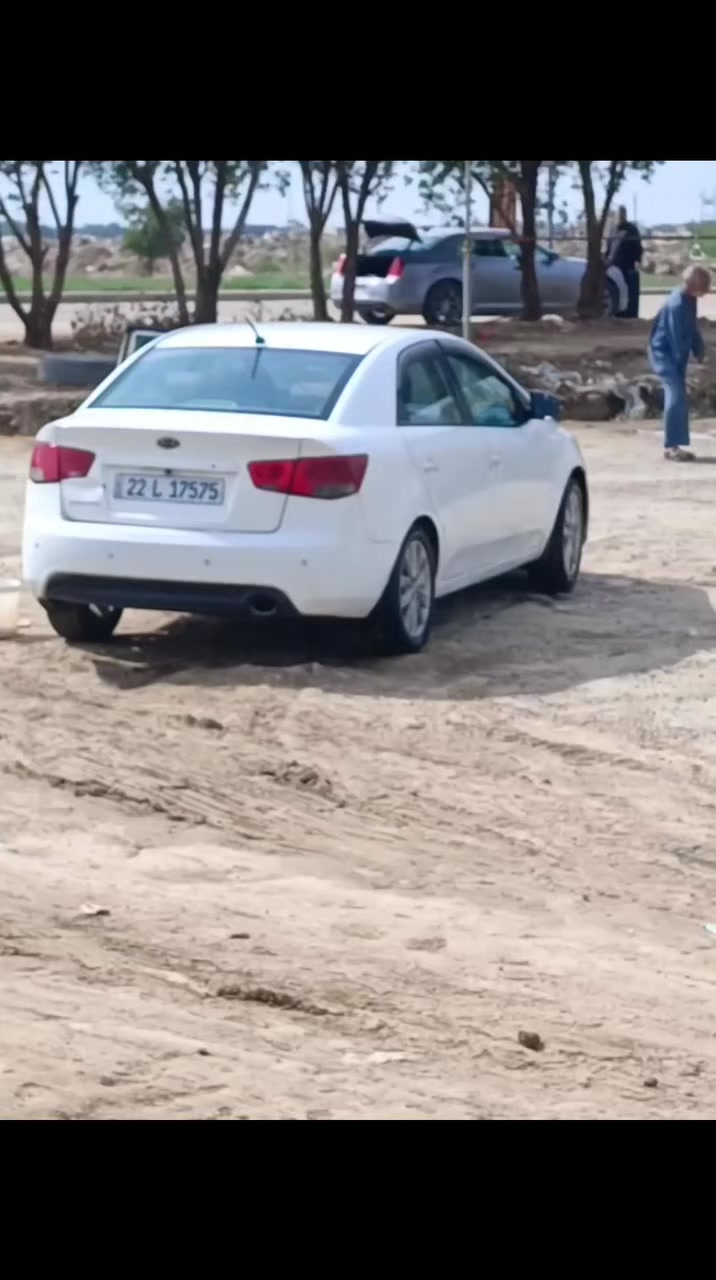 السلام عليكم 
سيراتوا موديل 2011  محرك 1600 تبريد شغال كير 6 نمر 
 السيارة طلع عندي خشونة بالمحرك  التفاصيل مذكورة تحويل مباشر رقم اربيل 75 ورقه وبيها مجال بسيط


**إذا كنت صاحب هذا الإعلان وتريد حذفه لأي سبب، رجاءا أرسل رسالة إلى الدعم الفني**