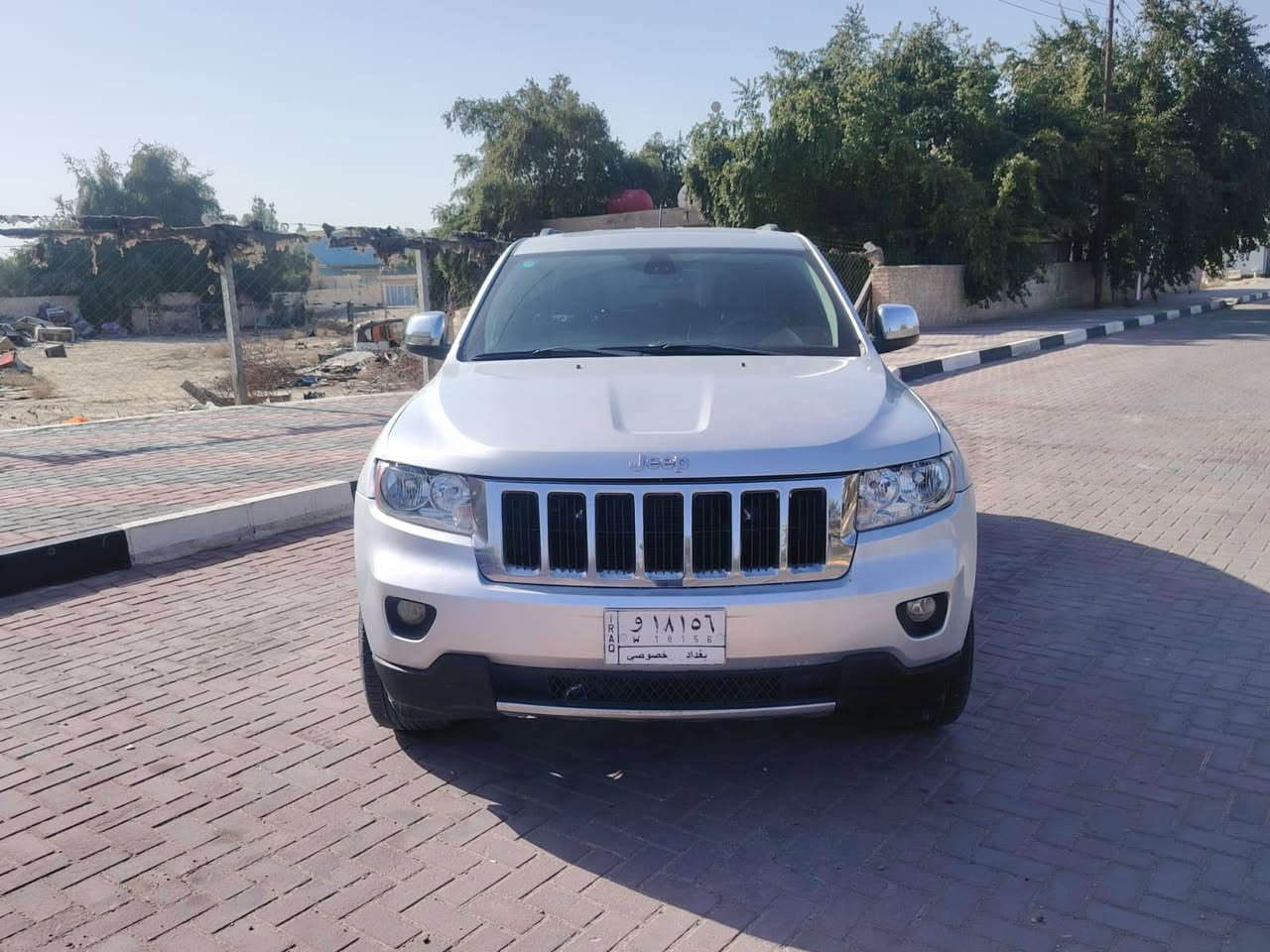 السلام عليكم سياره نوع جيب لاريدو مديل 2013فول مواصفات واحد على واحد فتحه تحكم استرن حساسات مري شفط كشنات جلد اشاير بل مري شفتات ستيرن مكينه سته ستندر مانع انزلغ مثبت سرعه السياره كامله من كلشي كفاله عامه ما عده قطعة واحده كفاله كير مكينه حداديه تخم تاير تبريد تئدفى تحويل مباشر العنوان كربلاء السعر 168بيها مجال رقم الهاتف *********** فقط انتصال
