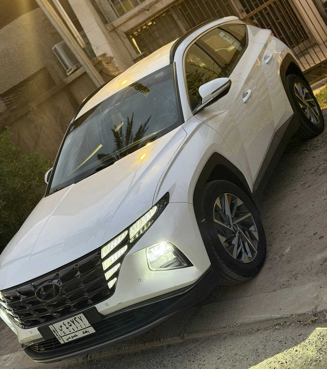 السلام عليكم
توكسان 2023 خليجي وكالة 
مكفولة كفالة عامة بدون قطرة صبغ بدون بارد  
السعر 207 وبيها مجال 
بصمة ابواب وتشغيل 
تشغيل عن بعد 
ترحيب مري واضوية 
مري شفط اشاير بل مري 
كرسي ثنين كهرباء 
بردات خلفية 
شحن لاسلكي 
حساسات امامي خلفي 
هندبريك بصمة واتو هولد 
نظام منحدرات 
فول تحكم ستيرن كروس سرعة 
انظمة قيادة 
محرك 2000 دوش 
تبريد محرك كير كفالة 
تخم تاير جديد 
صدر جديد
داخل لونين 
ماشية 54 كيلو 
رقم بغداد 
مكانها المنصور 
***********
