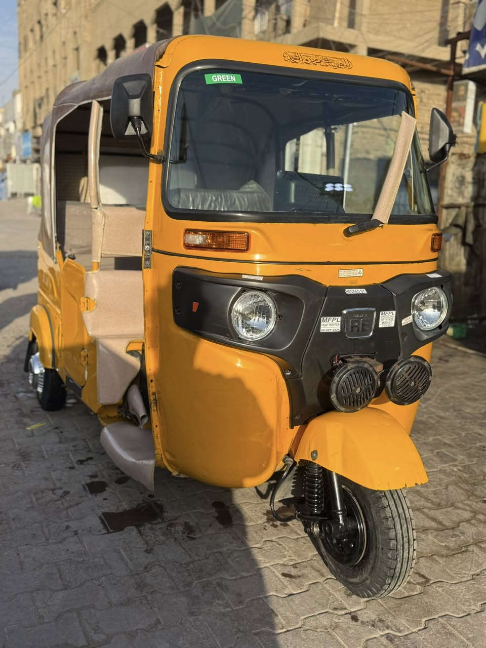 سلام عليكم شباب تكتك للبيع موديل 22رقم وسنويه شهر ل7 بيها طخه بل لغد وراجعه بارد وبيها طخاات بسيطه اي خياس مابيها ولا تعمير محركها مجفت فقط لا تنقيص ولا تبخير تحويل ثاني يوم مكاني بغداد مدينه الصدر تقاطع العوره ***********السعر 8 وبيها مجال شي بسيط كلش
