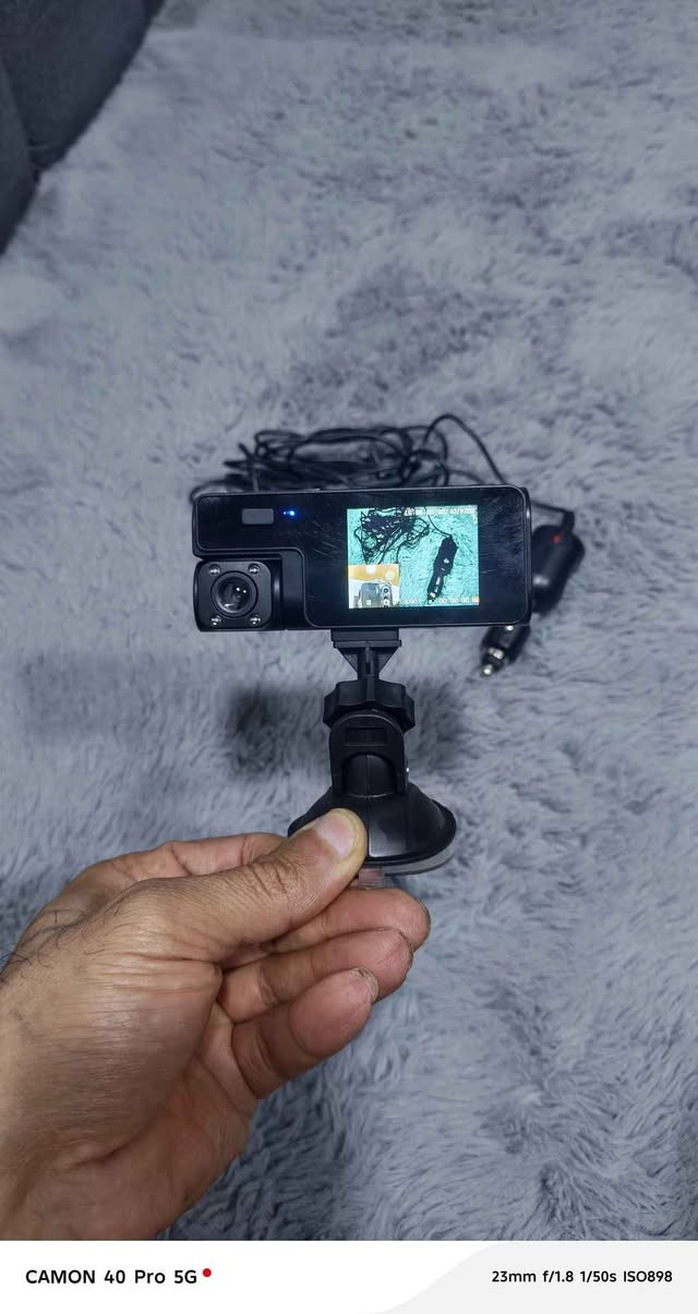 داشكام ناو سياره فولHDميموري واي فاي تسجيل دةبل كاميراي دواوه پيشةوه شةحن السليمانية, العراق


**إذا كنت صاحب هذا الإعلان وتريد حذفه لأي سبب، رجاءا أرسل رسالة إلى الدعم الفني**