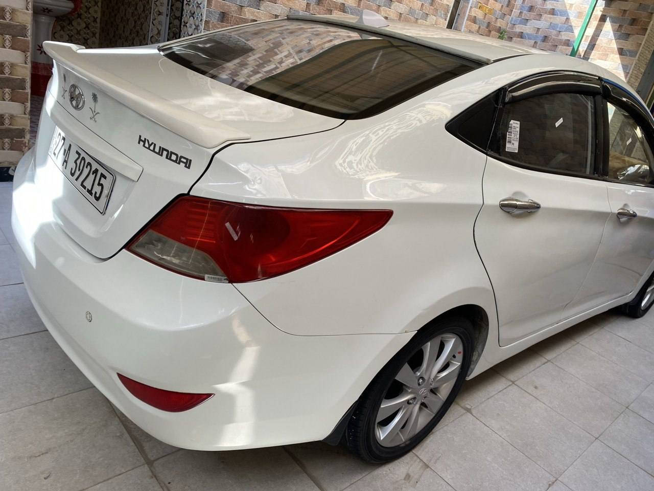 اكسنت ٢٠١٤ خليجي محرك ١٦٠٠ قطرتين بيهه تبديل جاملغ الايمن ورشة صبغ بلبابين الجهه اليمنى  بدون دواخل والباقي كفاله  بأسمي سنويته لل ٢٠٢٨ للبيع او المراوس السعر 91 وبيهه مجال قليل مكاني الناصريه مركز
*********** ناصرية, ذي قار
