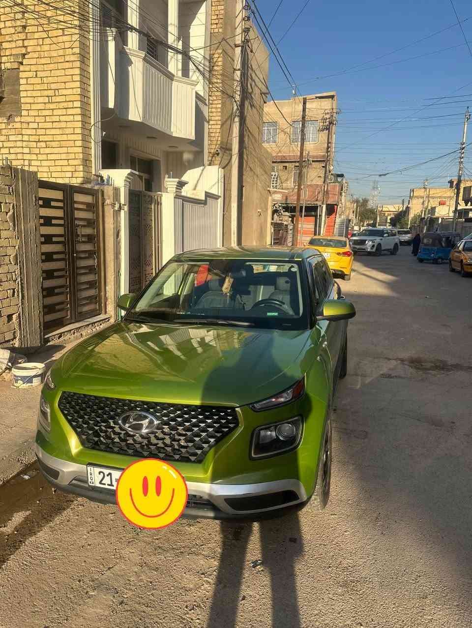 هونداي فينيو للبيع 

موديل 2023 

ماشية 67000 km

محرك 1.6 لتر بنزين

4 سلندر

دفع أمامي

شاشة وسطية

كاميرا خلفية

بلوتوث + USB + AUX

تحكم ستيرن

كروز كنترول

تكييف ممتاز

حساسات

إضاءة LED

مكان السيارة بغداد ورقم السياره سليمانيه
 

السعر130 وبيها مجال 

***********
