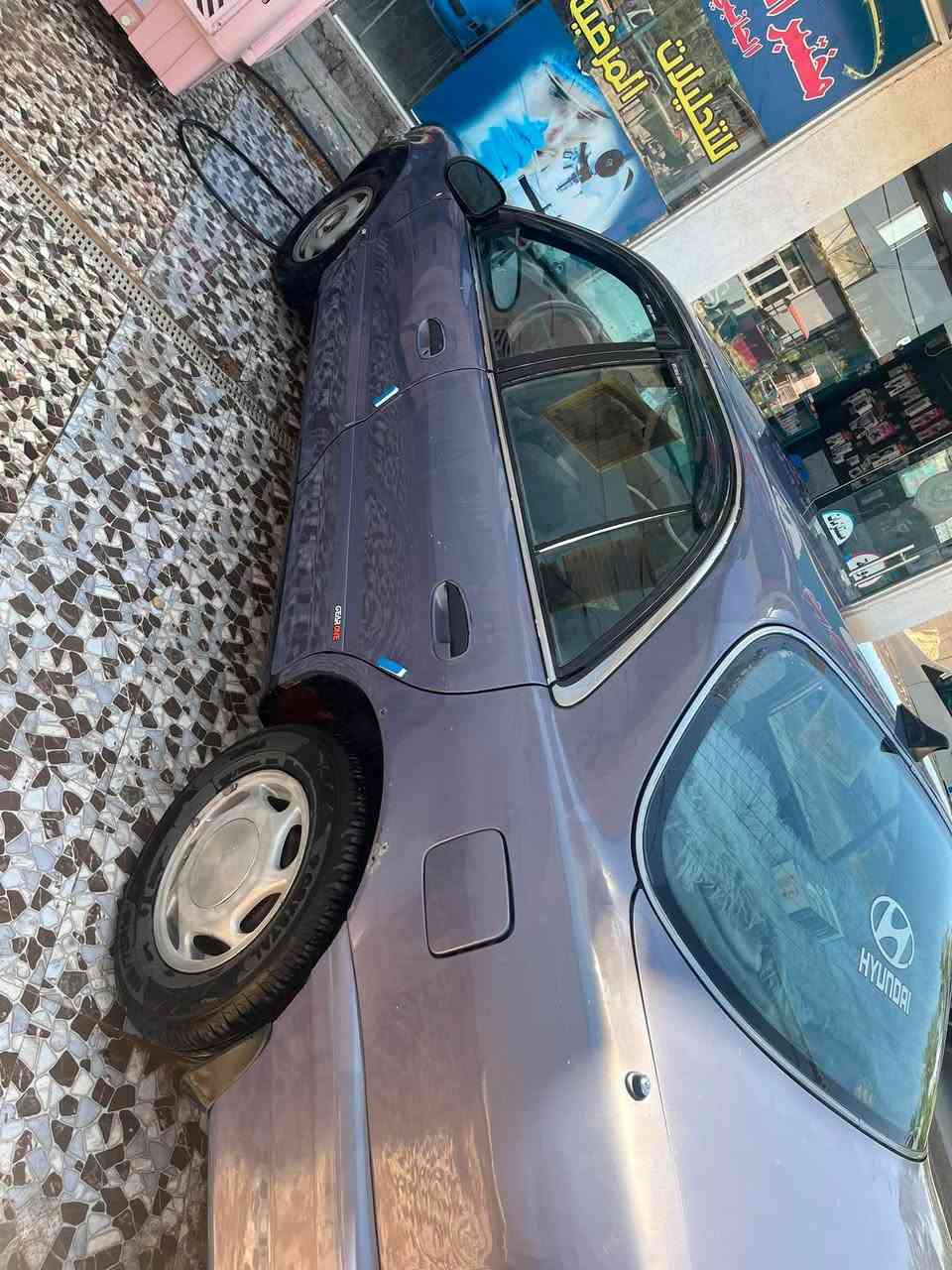 سونتا تو للبيع  موديل 93 كير اوتو محرك 1800 اقتصادي  جديد قبل شهرين شاده كير نضيف سياره حلوه و كامله نضيفه مال بيت   
كهربائيات كامله كله شغاله . اربع جام شغاله كيجاته كله شغاله منضومه لايت جديد كله شغاله عالي ناصي بلاجكتورات .ريمون سنترلوك شغال  شاشه كامره.نقصه بس منضومه تبريد. سياره باسمي سنويه  وهزه قبل شهر جددته 2031 معروضه  ب43 تواصل رقم ***********مكانه ديالى غالبيه  قرية اللقمانيه
#بيه طخه بالجامرلغ مال سايق مو ضربه محكوكه برصيف
