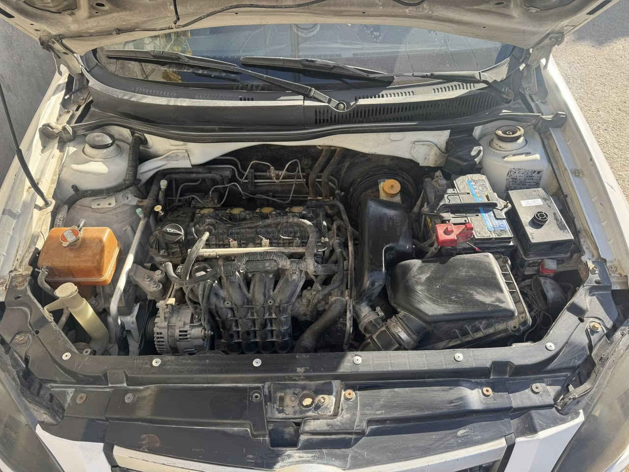 ‏سلام عليكم بريلنس 14 مكينة خير من الله كير خير من الله تخم تايرات وحداديع جديده بيه جاملغ مامي وبعده مامعمر سياره رقم بعداد بسمي مكايي بغداد حي لنصر سياره معروغه 55 ورقه رقم ***********
