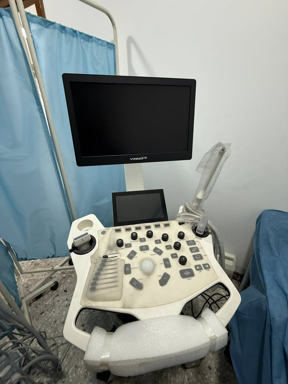 السلام عليكم يتوفر جهاز سونر نوع 
VINNO X1E
بسعر 10 الاف دولار مستخدم استخدام قليل جدا 
***********
