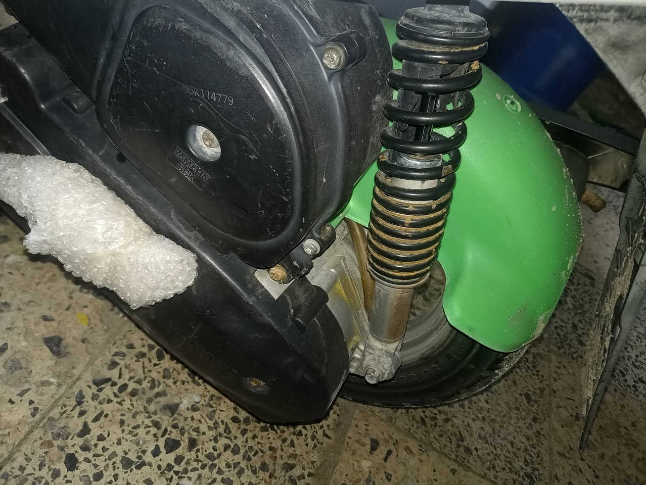 لبيع ماكس محرك عل شرط تفحص وأخذ سعر 700 وبيه مجال قليل وهذا رقمي *********** ومروس عادي درجه كير بسكون نضيفه
