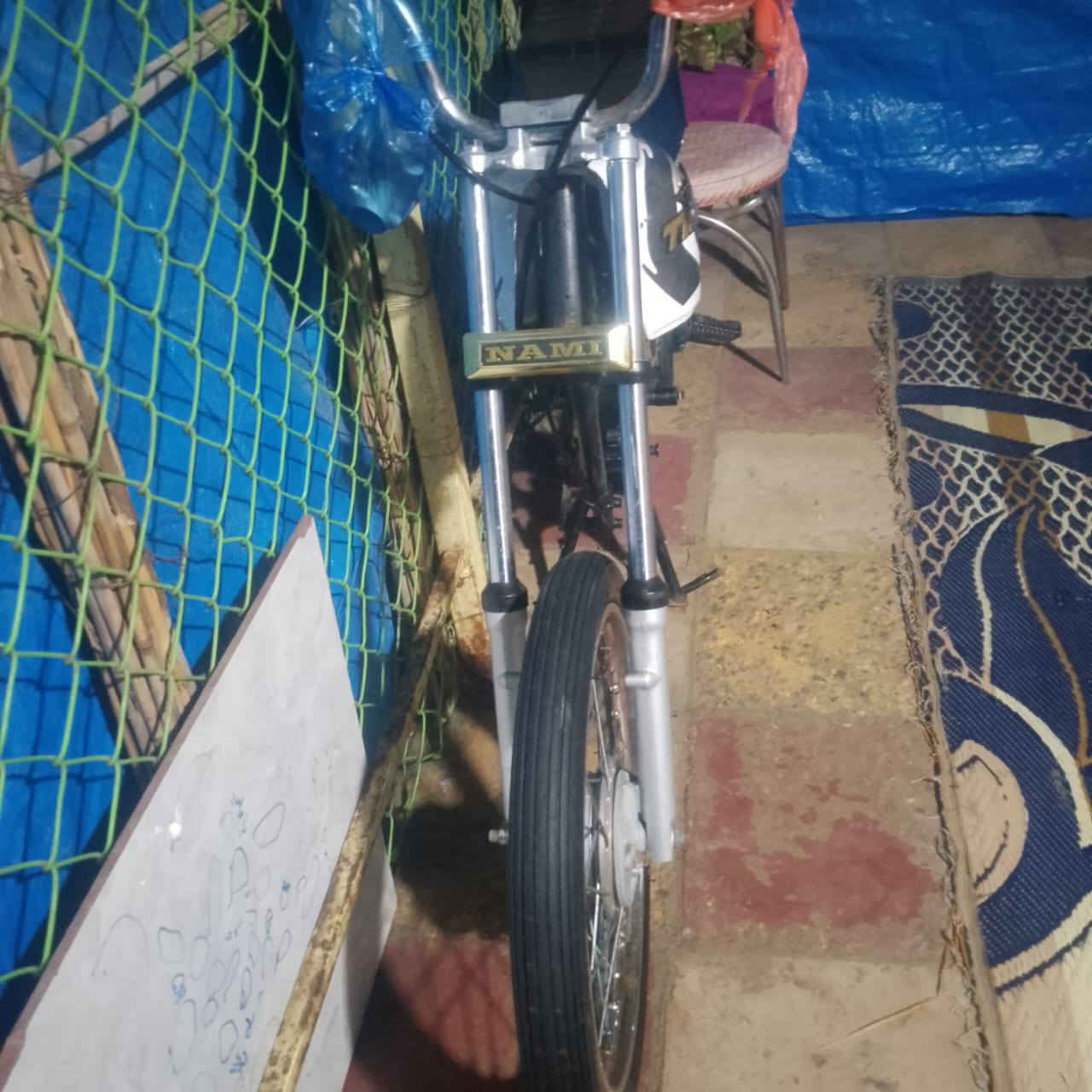 سلام عليكم نامه للمراوس بدراجه كامله ونضيفه والي عنده يتوصل وياي عله هاذا رقم ‏‪***********‬‏ ومكاني ناصريه مركز صخين قرب سيطره الشريف
