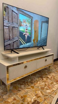 ميز • بلازمه