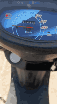 كامكو V2 • ١٢٥سي سي • ماشيه ١١٠٠٠