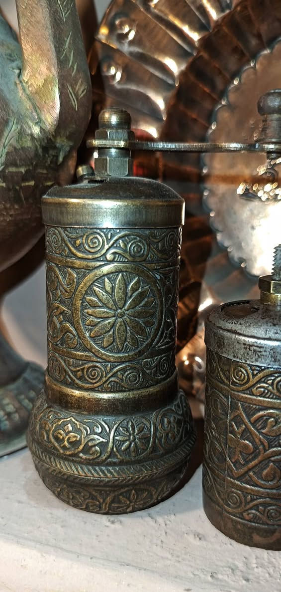أستغفر الله العظيم، اللهم إني أسالك فيضا من فيوضات فضلك، سبحانك اللهم وبحمدك.
............................

مطاحن التوابل وجمالها الرائع، تزيين سفرتك وطعم رائع للتوابل.

............................

للبيع بإذن الله:

- مطحنة توابل بحالة الزيرو، ديزاين تركي، تفاصيل تجنن، تحياتي،

................................

الحمد لله حمدا كثيرا طيبا، نحمده ونشكره على نعمه وفضله علينا.

يسعد مساكم حبايبي،،،،،،

إستمتعوا معايا، التفاصيل بالفيديو،،،،


**إذا كنت صاحب هذا الإعلان وتريد حذفه لأي سبب، رجاءا أرسل رسالة إلى الدعم الفني**