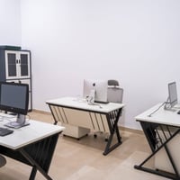 ‏كمبيوترات مكتبية للبيع رام 8  هارد 500  معالج  كور cor i5 iMac  من شر...