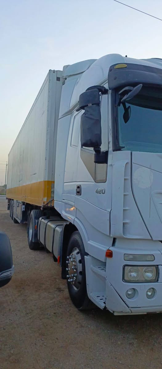 للبيع موديل 2006 سنويه منتهيه ب22 رقم سليمانيه جاهزه لشغل مكلف بنشره مكانه الكوت شيخ سعد للاستفسار ***********
